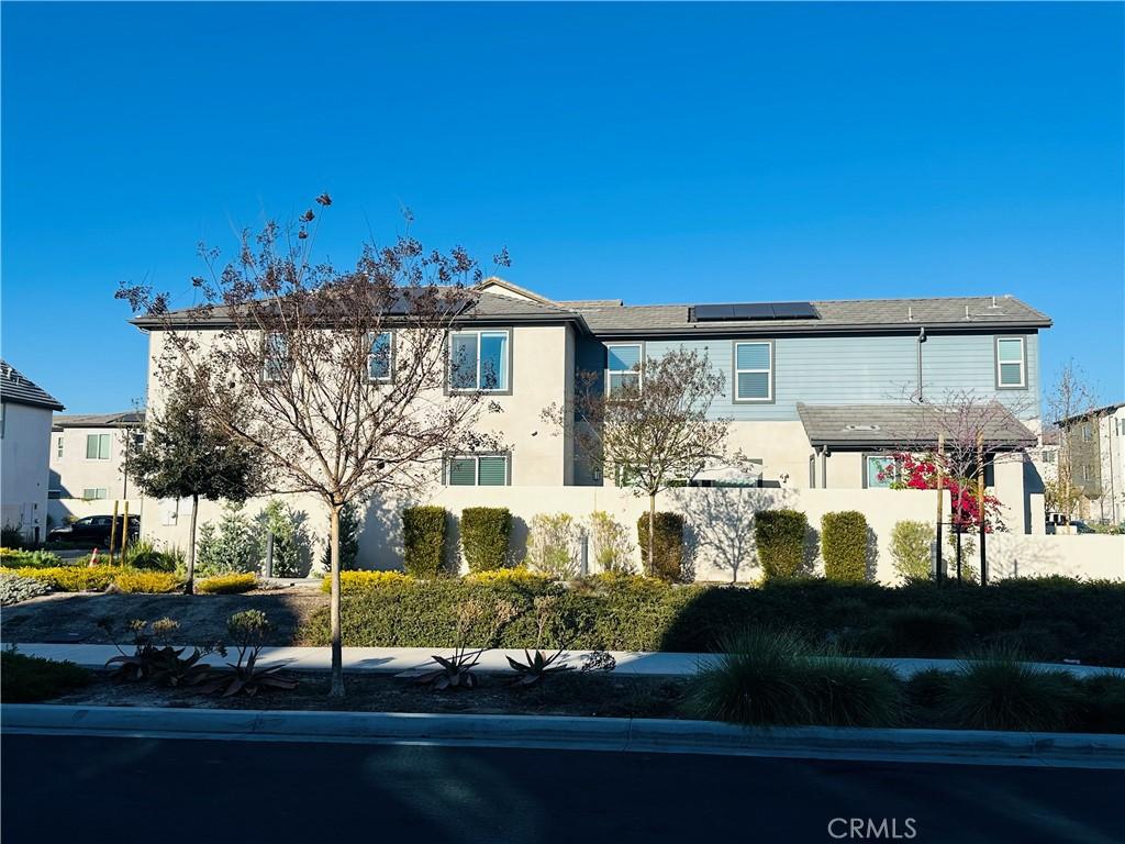 MLS #OC26165459 image #0