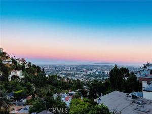 MLS #OC26165502 image #0