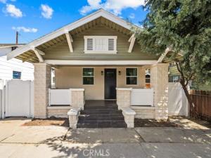 MLS #OC26165621 image #0
