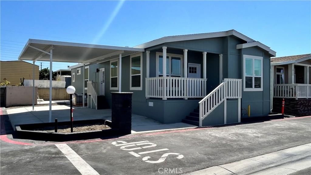 MLS #OC26165792 image #0