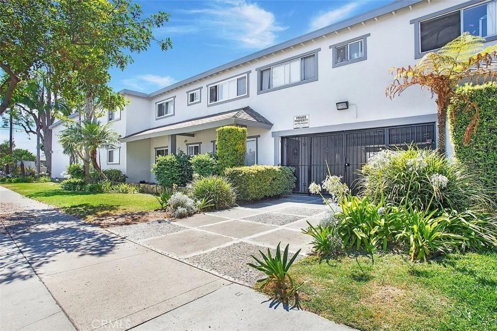 MLS #OC26165842 image #0