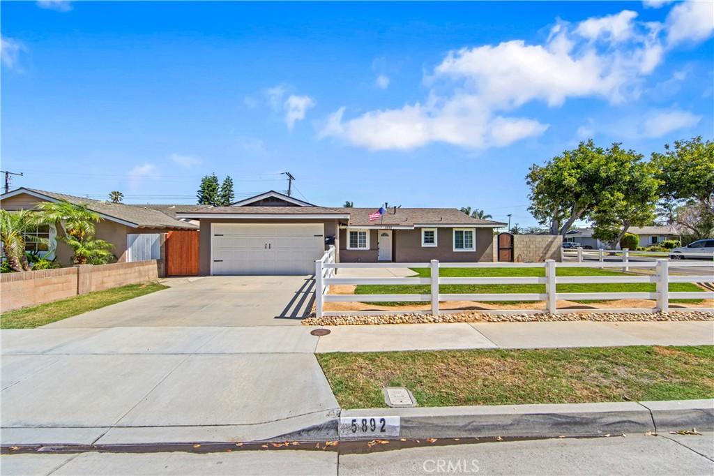 MLS #OC26165865 image #0