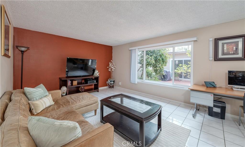 MLS #OC26166230 image #0