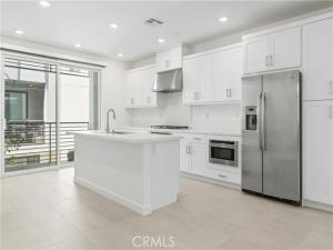 MLS #OC26166243 image #0