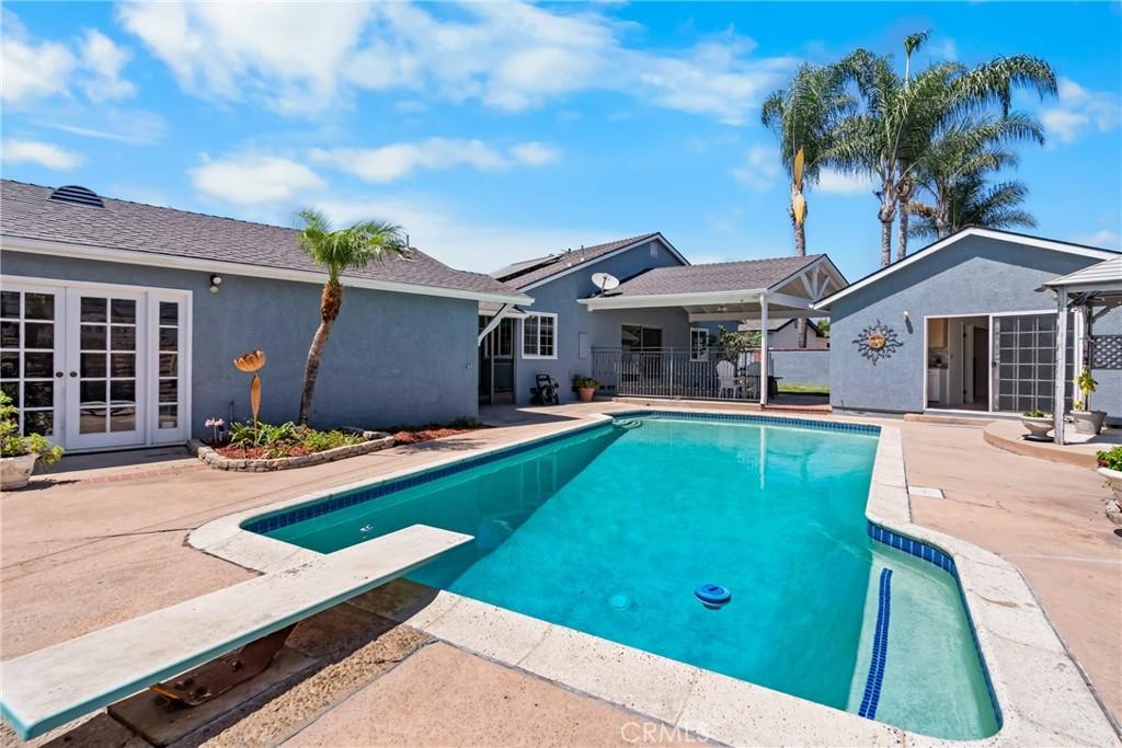 MLS #OC26166431 image #0