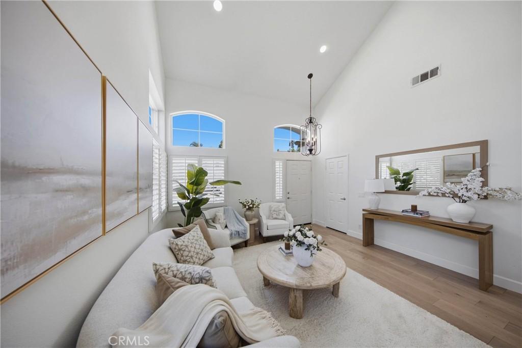 MLS #OC26166638 image #0