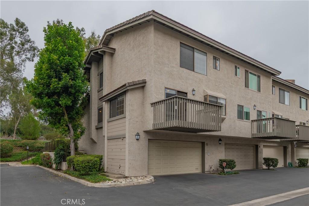 MLS #OC26166899 image #0