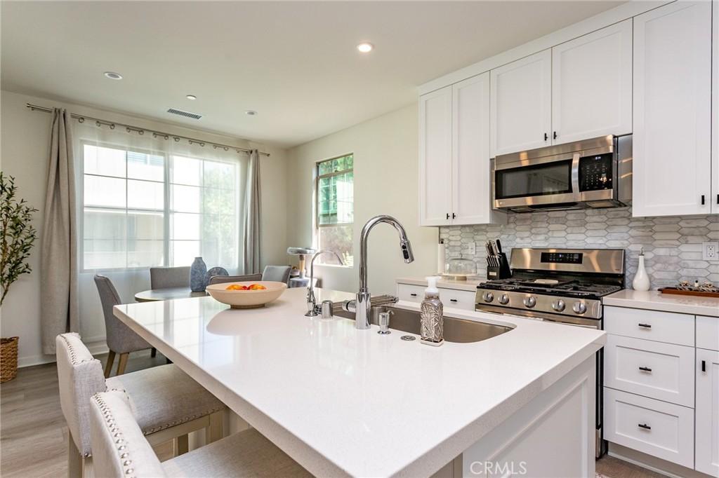 MLS #OC26167073 image #0