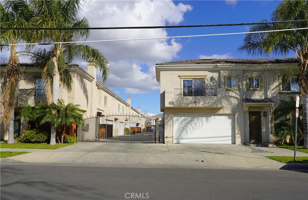 MLS #OC26167103 image #0