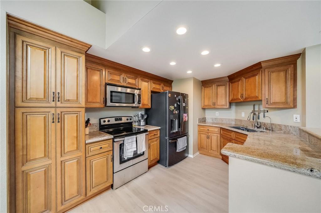 MLS #OC26167191 image #0