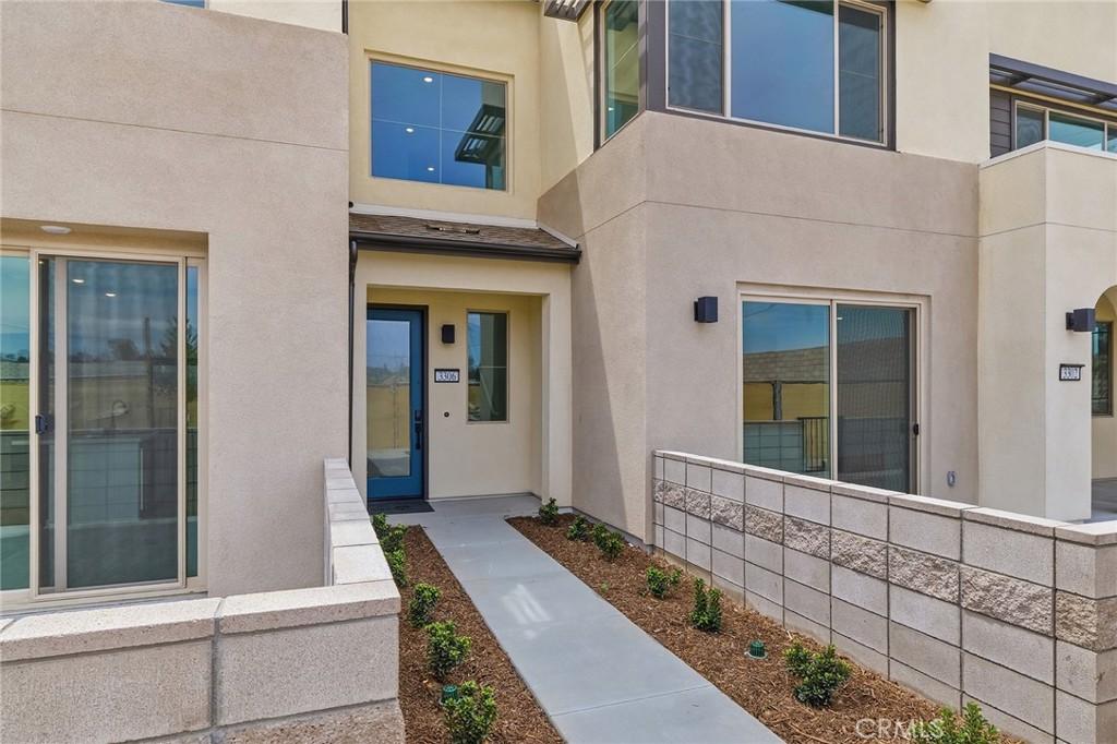 MLS #OC26167238 image #0