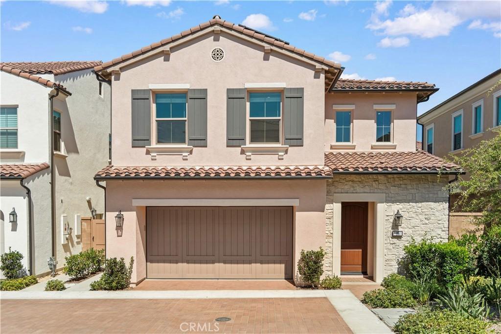 MLS #OC26167474 image #0