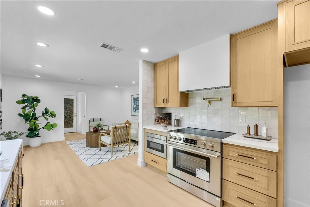 MLS #OC26167586 image #0