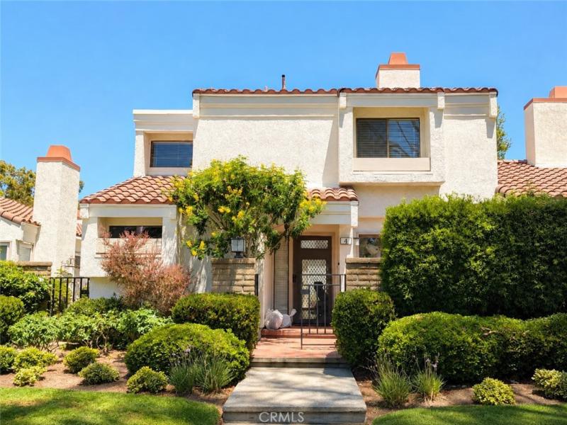 4 Morena #3 Irvine CA 92612 | MLS #OC26168133 45 MLS #OC26168133 image #0