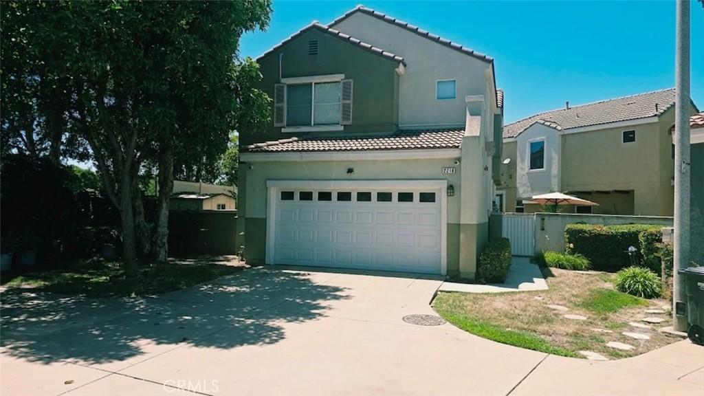 MLS #OC26168186 image #0