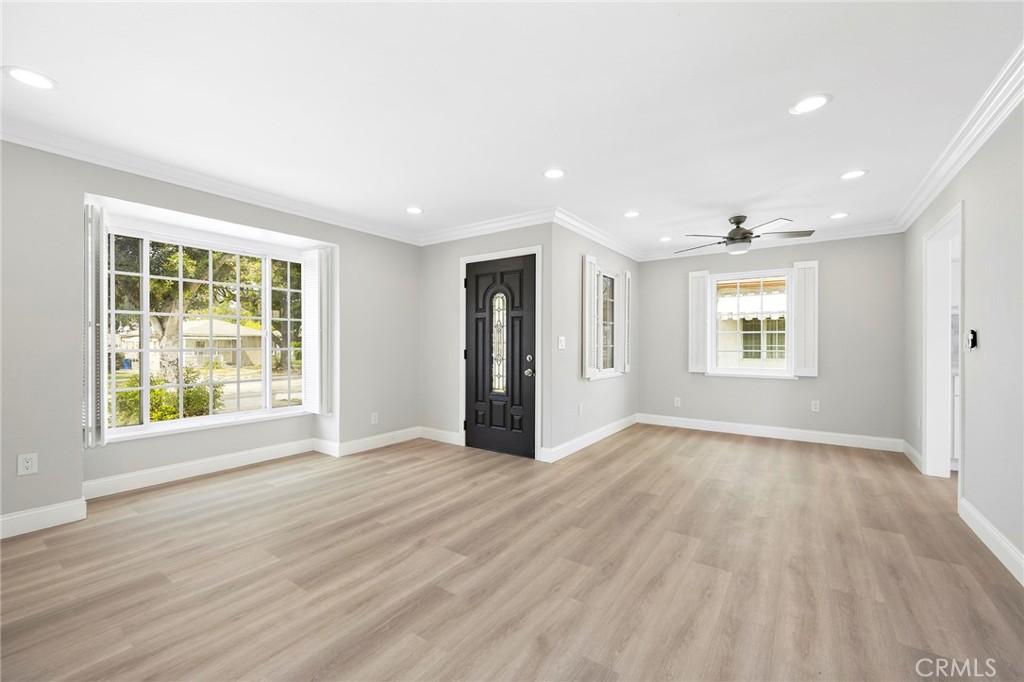 MLS #OC26168375 image #0