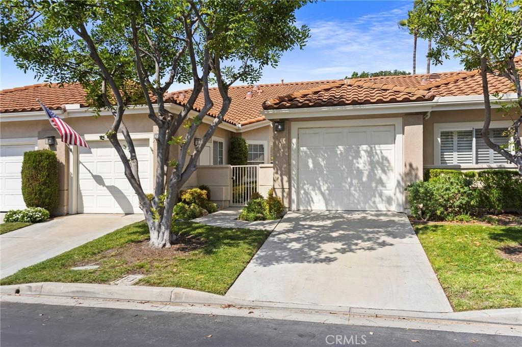 MLS #OC26168548 image #0