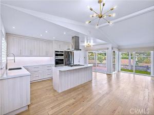 MLS #OC26168684 image #0