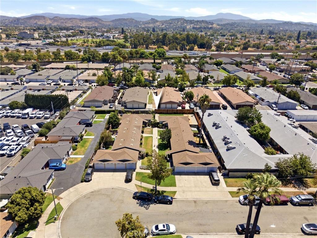 MLS #OC26168756 image #0
