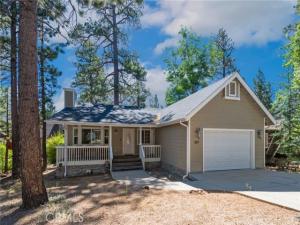 MLS #OC26168814 image #0