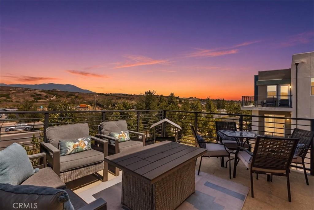 MLS #OC26169457 image #0