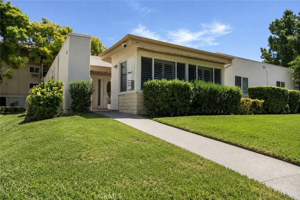 MLS #OC26169475 image #0