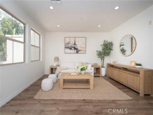 MLS #OC26170030 image #0