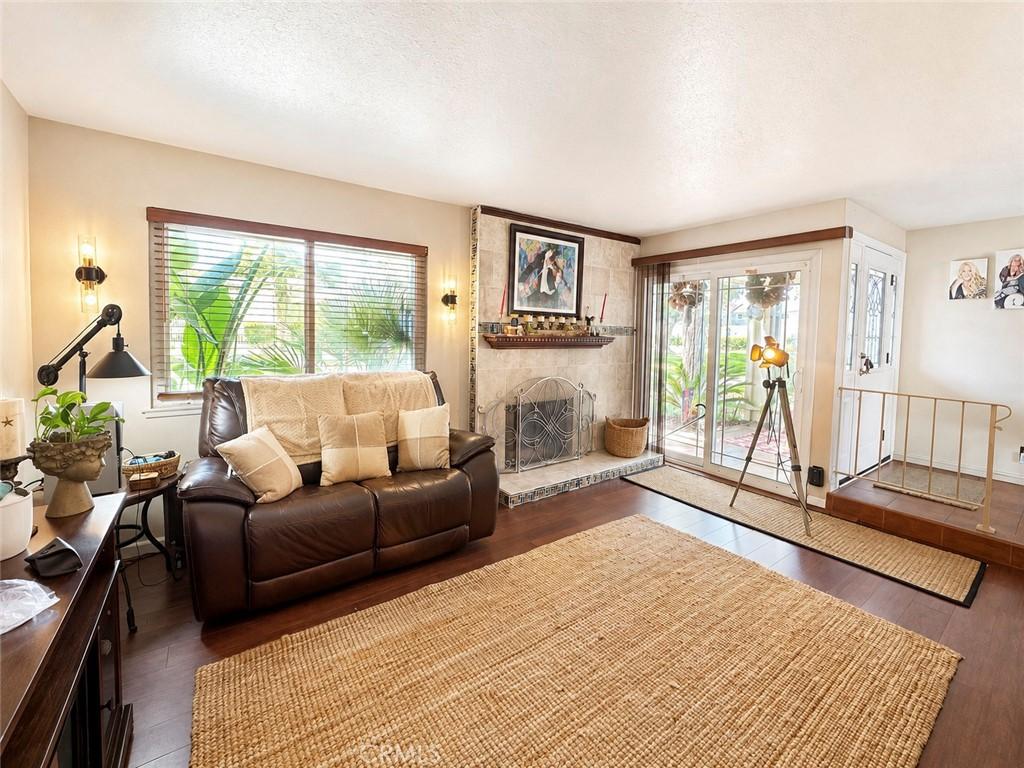 MLS #OC26170059 image #0