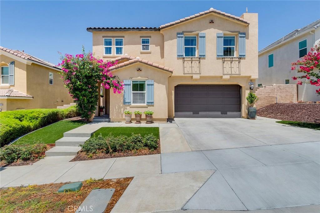 MLS #OC26170838 image #0