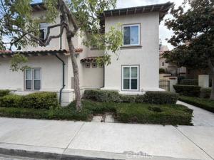 MLS #OC26170888 image #0