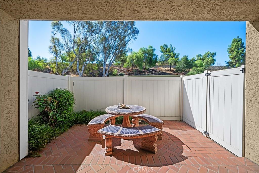 MLS #OC26170899 image #0
