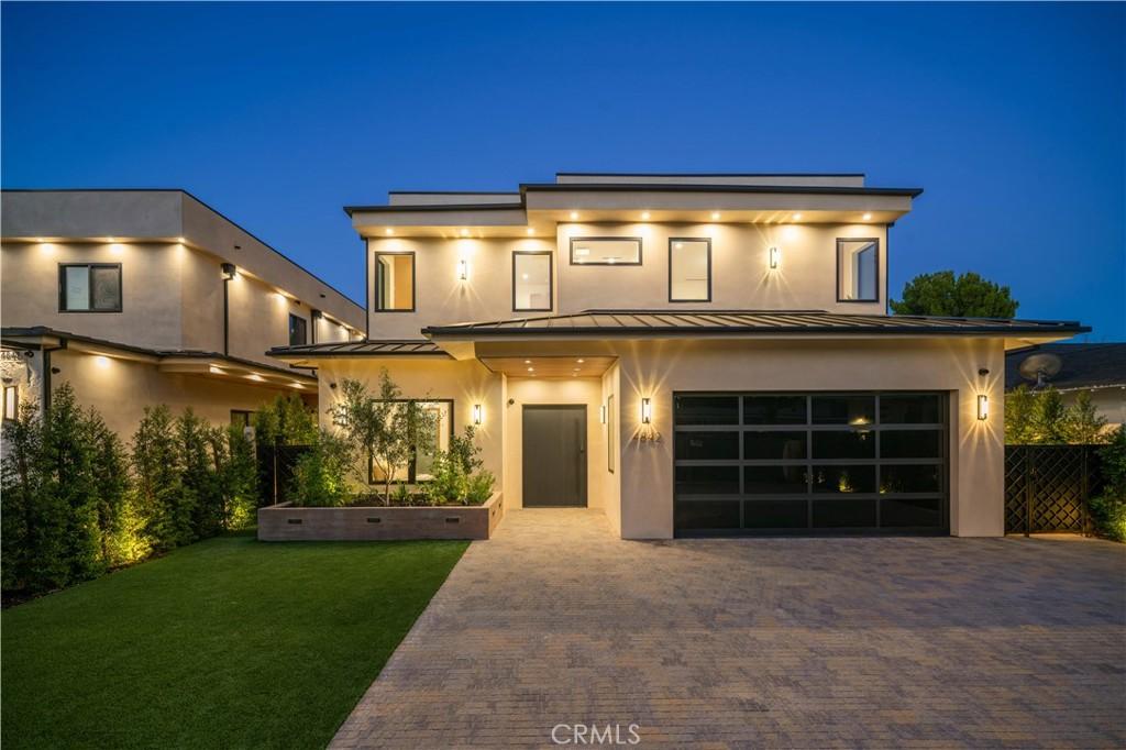 MLS #OC26171159 image #0