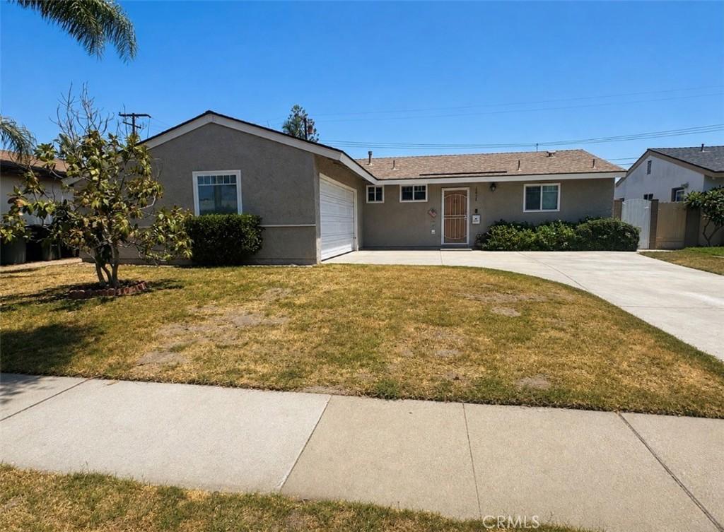 MLS #OC26171203 image #0