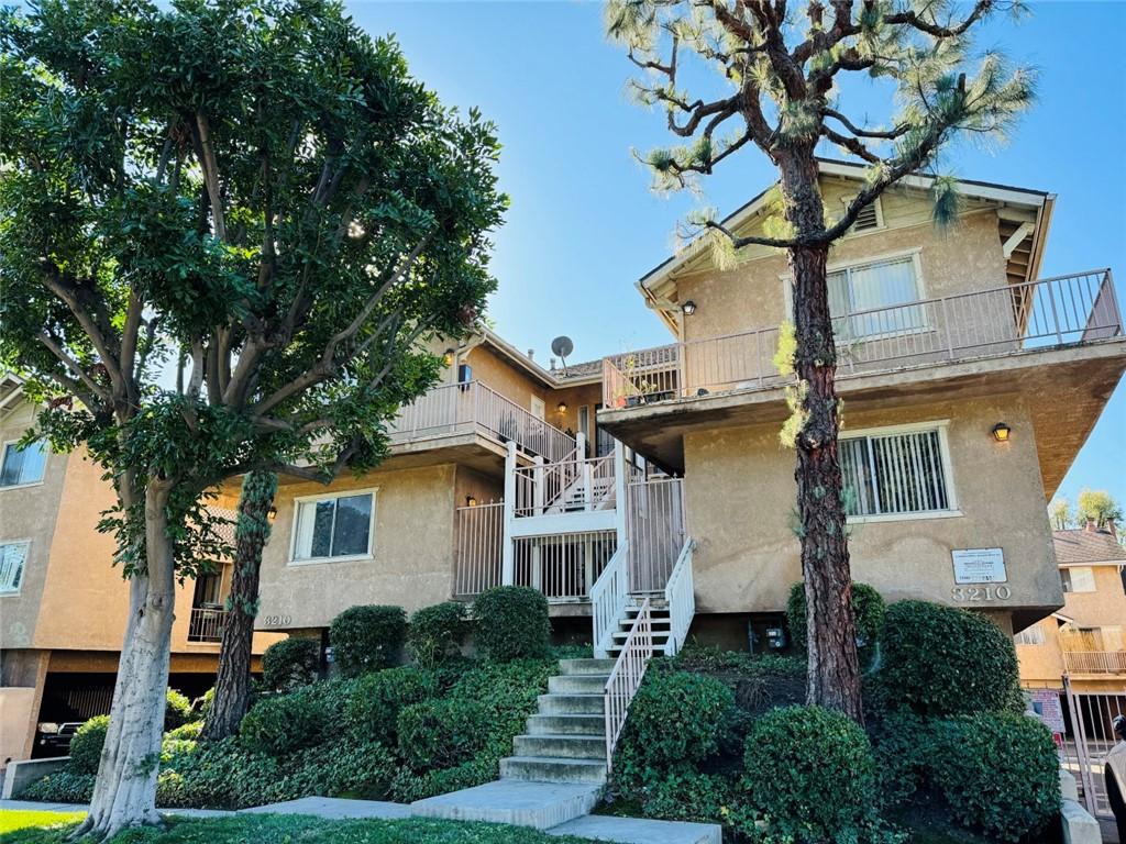 MLS #OC26171494 image #0