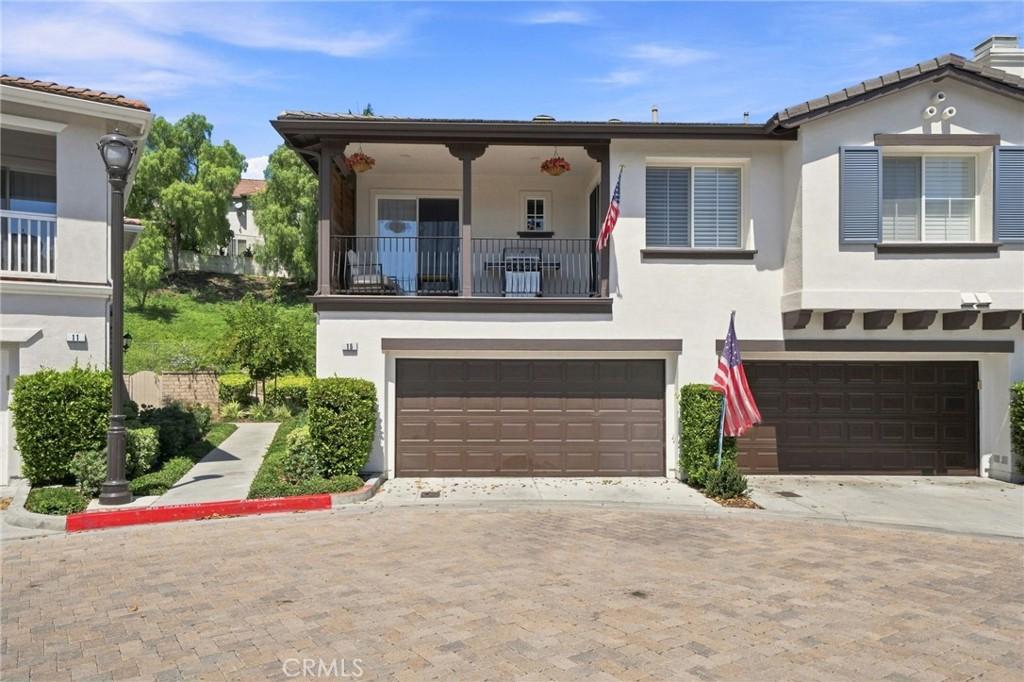 MLS #OC26171701 image #0