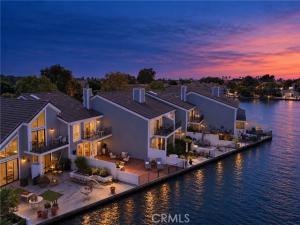 MLS #OC26171768 image #0