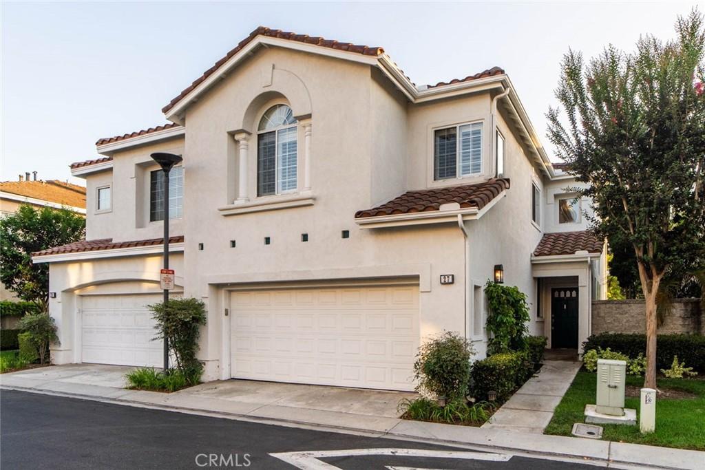 MLS #OC26172012 image #0