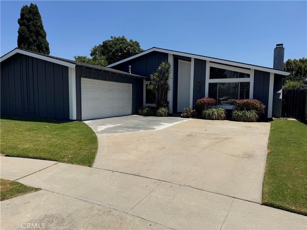 MLS #OC26172183 image #0