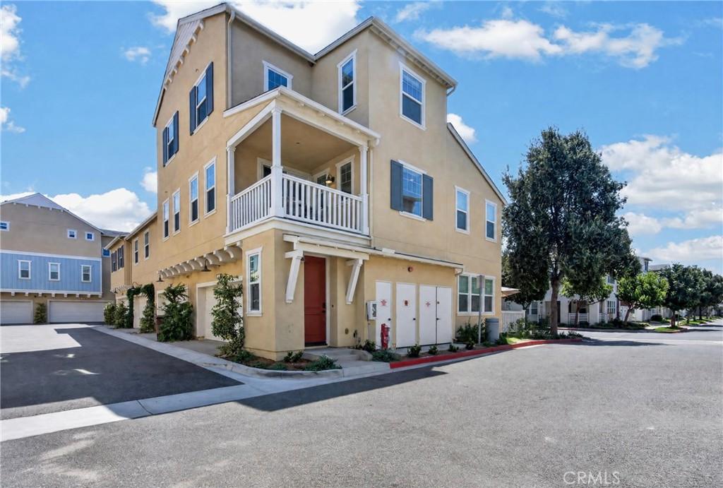 MLS #OC26172348 image #0