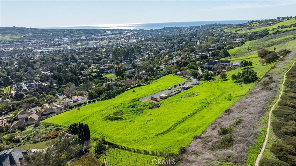MLS #OC26172459 image #0