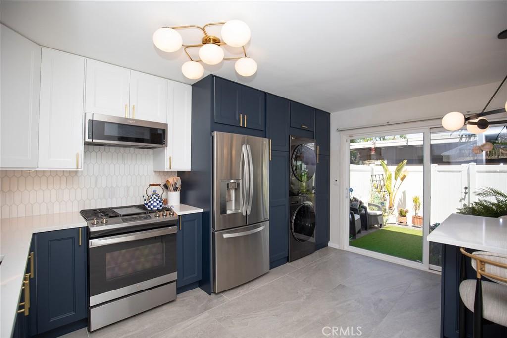 MLS #OC26172489 image #0