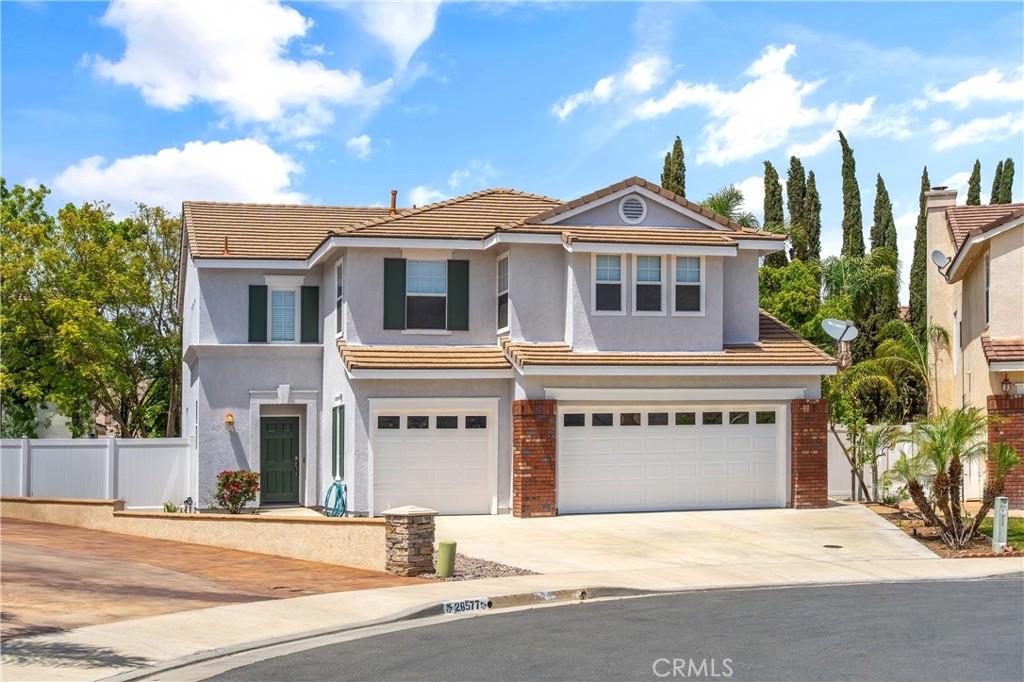MLS #OC26172601 image #0