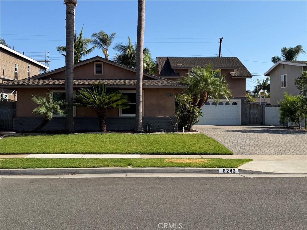 MLS #OC26172645 image #0