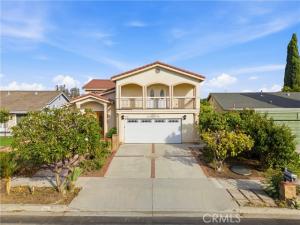 MLS #OC26172667 image #0