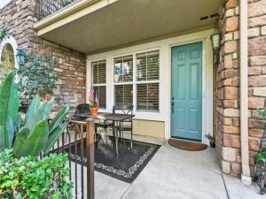 MLS #OC26172668 image #0