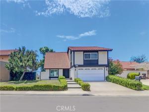 MLS #OC26172700 image #0