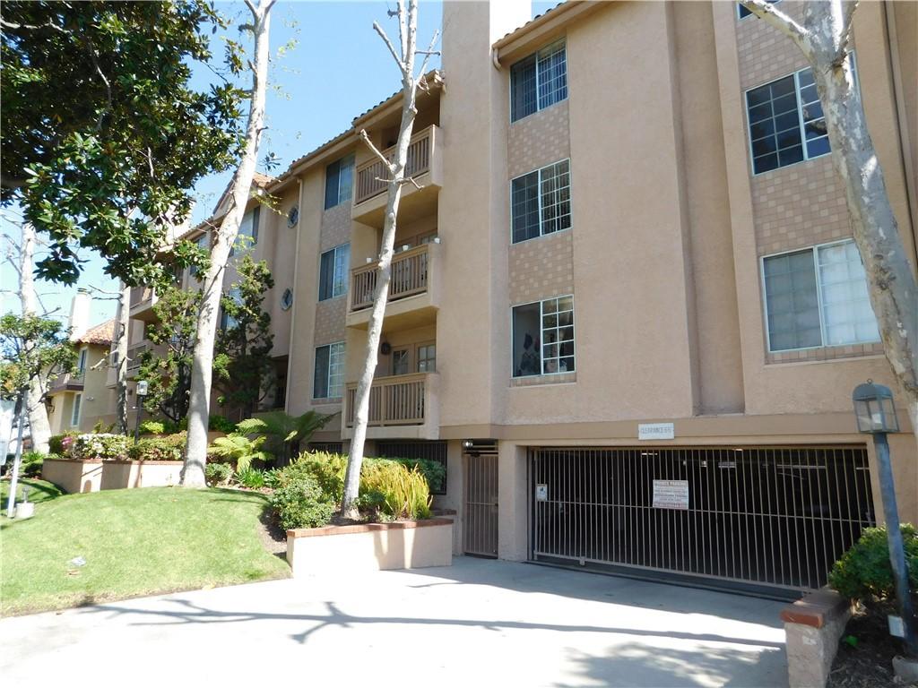 MLS #OC26172779 image #0