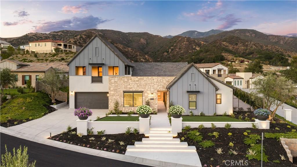MLS #OC26172936 image #0
