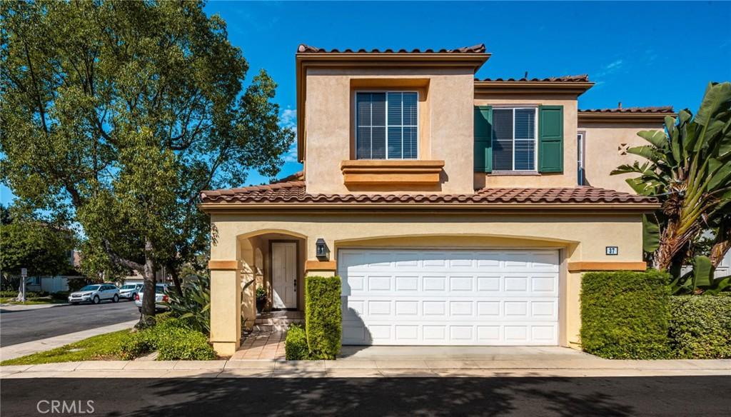 MLS #OC26173316 image #0