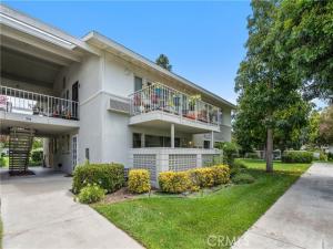 MLS #OC26173759 image #0